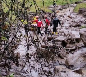 Tres muertos y dos heridos dejan fuertes lluvias en Ecuador