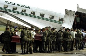 Mueren 15 policías colombianos en operación contra Clan Úsuga