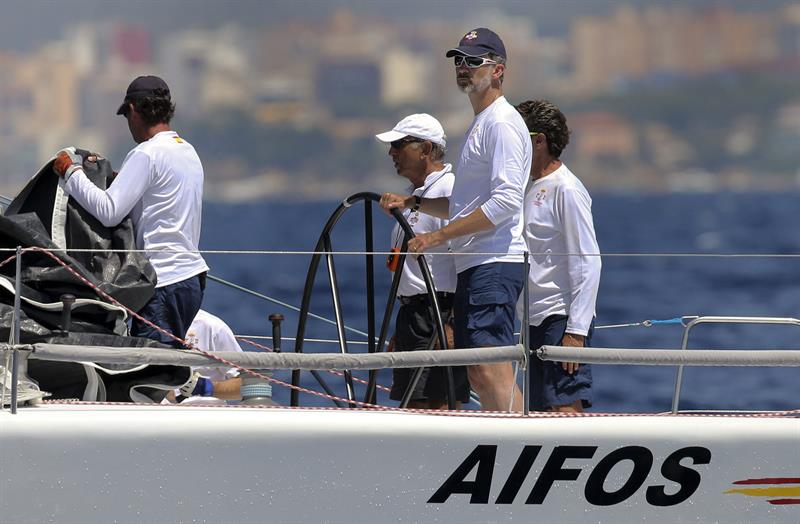 Verano real a toda vela con el rey Felipe (Fotos)