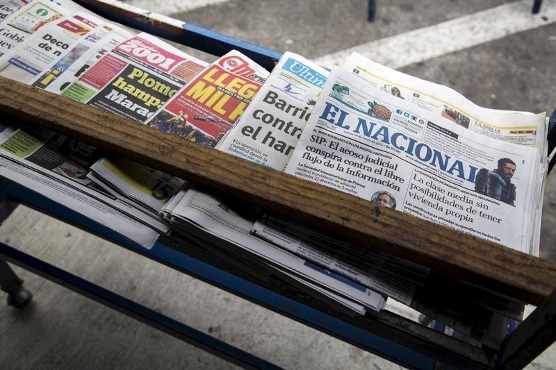 Avanza el silencio… En Venezuela solo circulan 28 periódicos de 90 que habían en 2013
