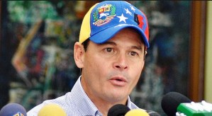 ¡Fin de mundo!: Gobierno evalúa utilizar peso colombiano en la frontera para “proteger” al bolívar