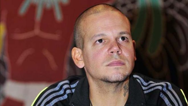 Calle 13 al Papa: Pida la liberación del preso puertorriqueño López Rivera