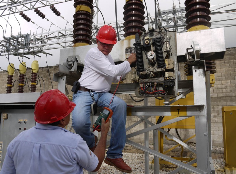 Persisten averías eléctricas en el Sur del Lago de Maracaibo