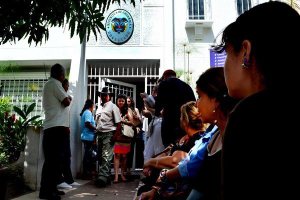 Cuatro mil 600 venezolanos en San Cristóbal han adquirido este año la cédula colombiana