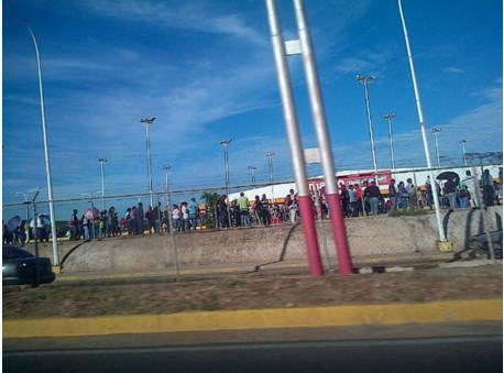 Así amanecieron las colas “sabrosas” este #21Oct