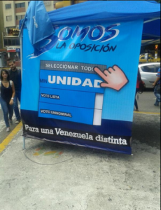 La campaña engañosa del partido de William Ojeda: “Somos la oposición” (FOTOS)