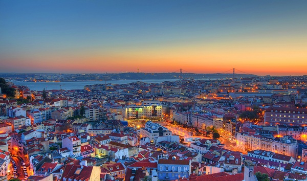 La luz de Lisboa, el icono inmaterial que inspira a artistas de todo el mundo
