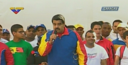 Maduro dice que falta de recursos para la universidades es culpa de “la derecha”