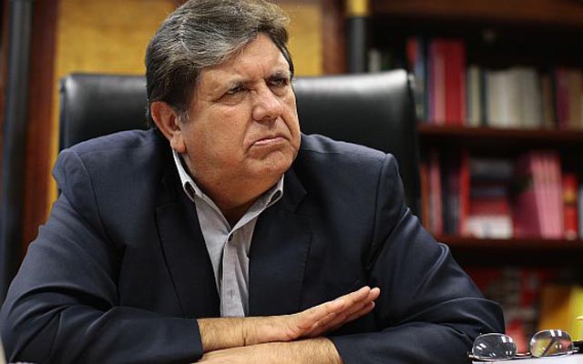 Datos básicos para entender el pedido de asilo de Alan García en Uruguay