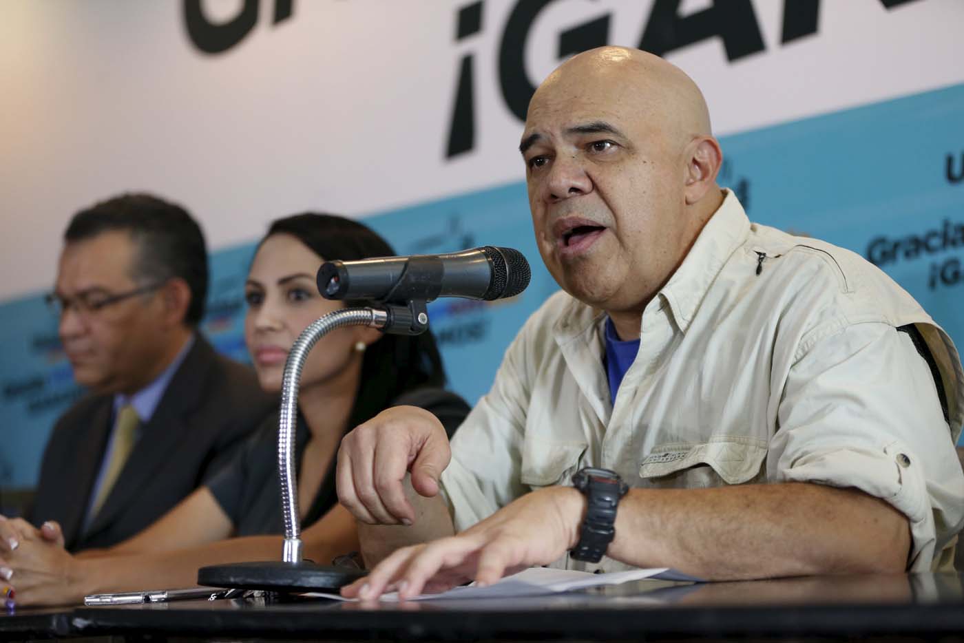 Chúo Torrealba: La crisis no se resuelve con un cambio de escritorios, sino de políticas