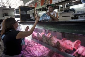 ¡Prendan la luz! En Caracas el kilo de carne cuesta casi una quincena