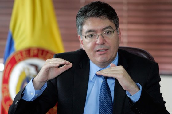 ¿Y en Venezuela? Ministro colombiano de Hacienda proyecta inflación del 4,5 % para 2016