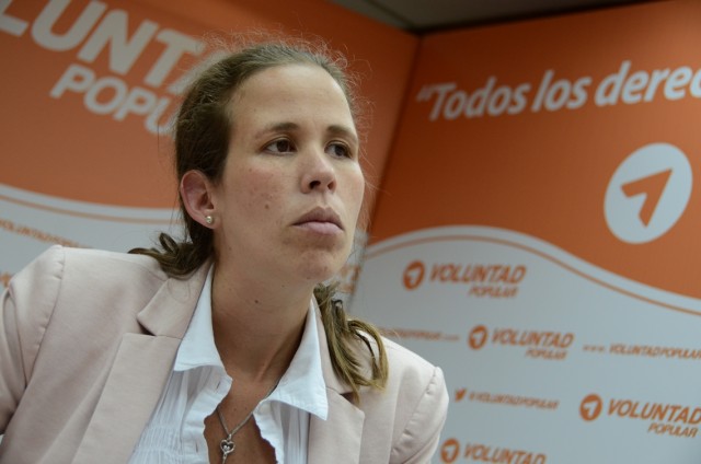 Manuela Bolívar: El pasado de Gilber Caro era su carta de presentación