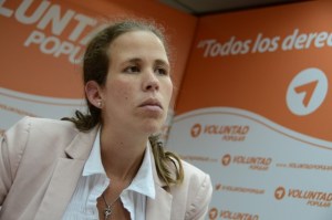 Manuela Bolívar: Nuevo gabinete es puro reciclaje que solo reubica sus fichas