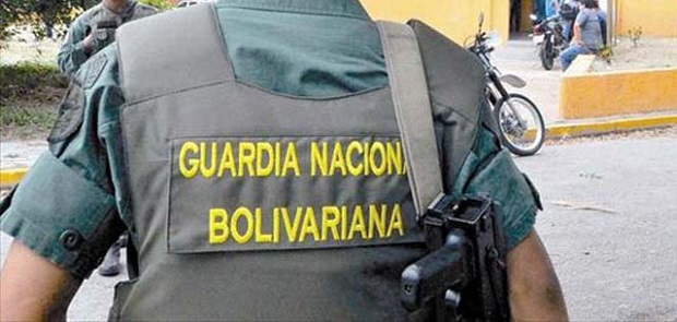 Periodista de Amazonas sufrió atropellos por funcionarios de la GNB en Puerto Ayacucho