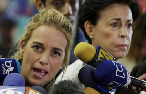 Paraguay rechaza “trato denigrante” a esposa y madre de Leopoldo López