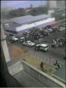 Policías y Cicpc en los alrededores de la morgue de Margarita por el cadáver de “El Conejo” (Fotos)