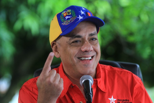 Maduro afirmó que Jorge Rodríguez anda sin escoltas… será buscando pañales, porque ya es padre
