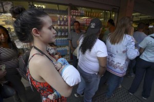 AFP: Las neveras vacías de la atribulada Venezuela
