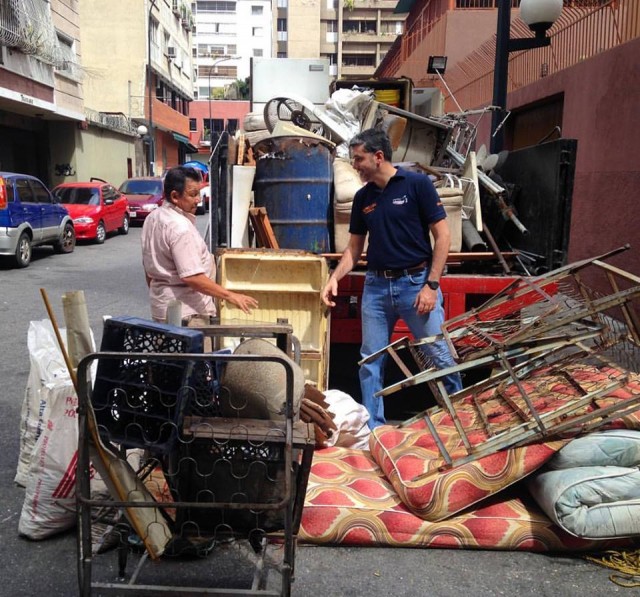 Concejal Alfredo Jimeno realizó jornada integral “Todo por Chacao” desde el callejón Codazzi