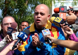 Leonardo Fernández: Gobierno de Maduro pretende usurpar funciones legislativas a través del TSJ
