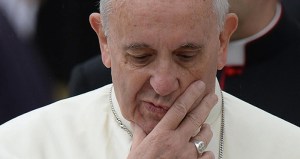 El papa dice que solo hay una “solución política” para el conflicto en Siria