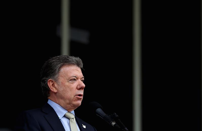 Santos ya llegó a  Venezuela para reunirse con Maduro