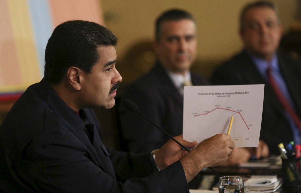 En Julio, la producción petrolera de Venezuela continuó cayendo