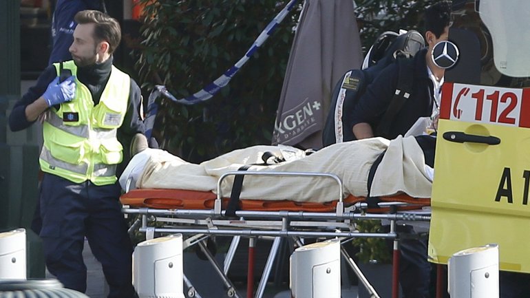 Dos tiroteos en Bruselas dejan tres policías heridos