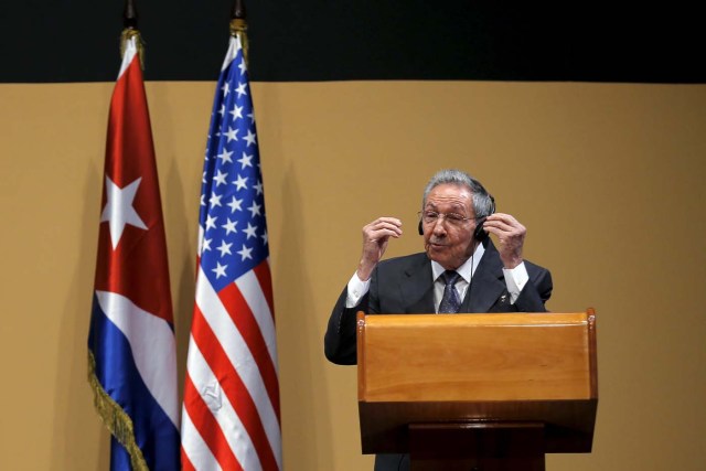 Cuban President Raul Castro gestures during a news conference with U.S. President Barack Obama (not pictured) as part of President Obama's three-day visit to Cuba in Havana, March 21, 2016. REUTERS/Carlos Barria