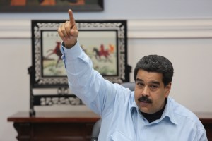 Maduro: Por dólares no se preocupen… que dólares no hay (Video)