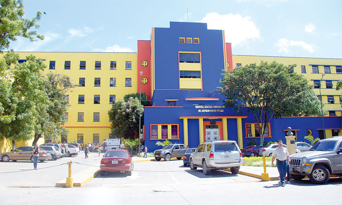 Médicos del Hospital de Barquisimeto rechazan inspección militar