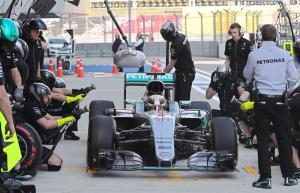 Hamilton sembró la duda sobre el poderío de Rosberg en las pruebas libres de Rusia
