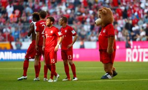 El Bayern empata 1-1 con el “Gladbach” y tendrá que esperar para ser campeón de la Bundesliga