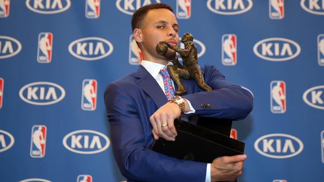 Stephen Curry es el Jugador Más Valioso de la NBA