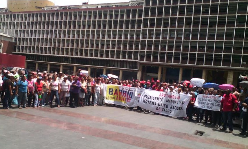 Trabajadores de Barrio Adentro entregaron firmas  al Ministerio de Salud para la asignación de cargos fijos