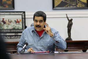 Maduro llama a consulta al embajador de Venezuela en Brasil