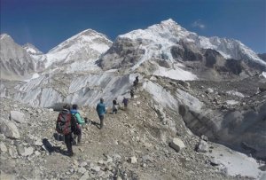 Dos montañistas indios están desaparecidos en el Everest
