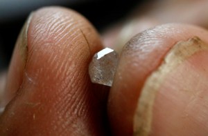 BCV busca alianza con Angola para explotación de diamantes