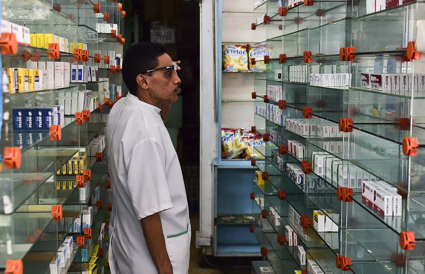 Medicinas colombianas ahora son válvula ante la crisis venezolana