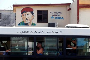 Argelia enviará petróleo a Cuba tras caída en suministros desde Venezuela