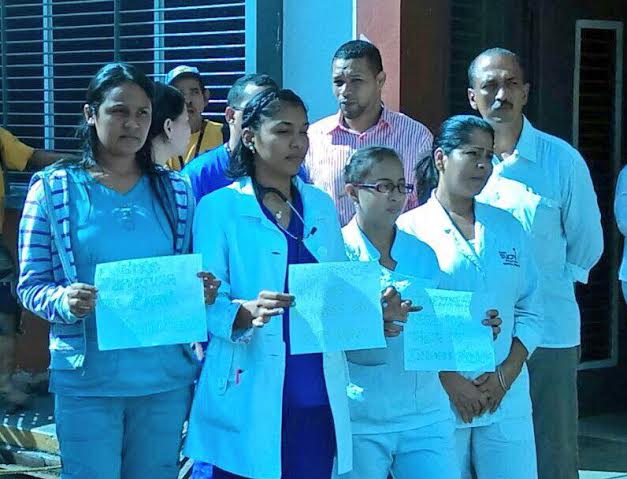 Jóvenes de VP exigen la apertura del canal humanitario desde el hospital Pérez de León