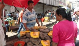 Kilo de yuca cuesta mil bolívares en el mercado de Puerto La Cruz