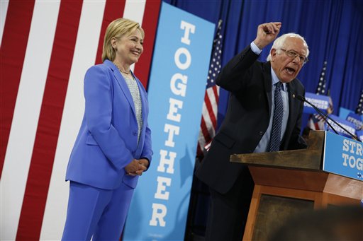 Bernie Sanders declara su apoyo a Hillary Clinton para la presidencia de EEUU