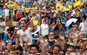 El Papa clausura la JMJ con multitudinaria misa y anuncia próxima edición en Panamá (fotos)