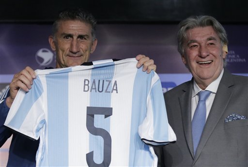 Bauza asume como técnico de Argentinay su prioridad es Messi