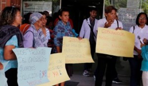 Protestaron por ausencia de oncólogo en el hospital Razetti de Barcelona
