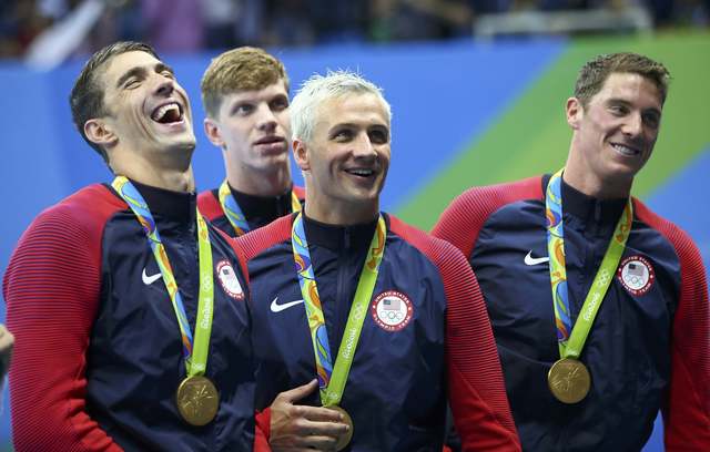 Ryan Lochte suspendido diez meses por mentir sobre asalto en Rio-2016