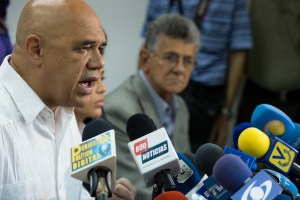 La Unidad exige que el diálogo sea público y en Caracas