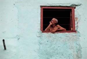 Cuba tiene 2.153 habitantes que superan los cien años